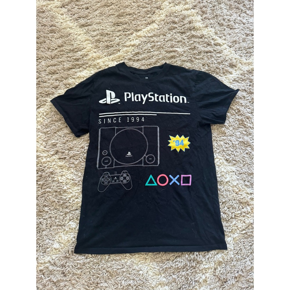PlayStation Since 1994 Retro PS1 Console Graphic T-Shirt Black‎ Small